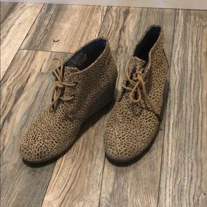 Toms booties
